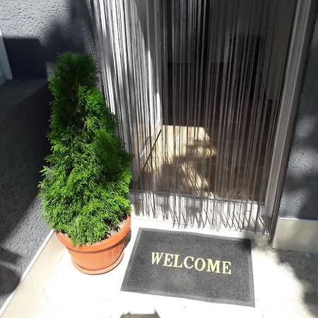 Guest house Simon 2*