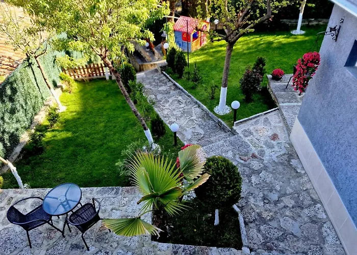 Simon 2* Μπαλτσίκ